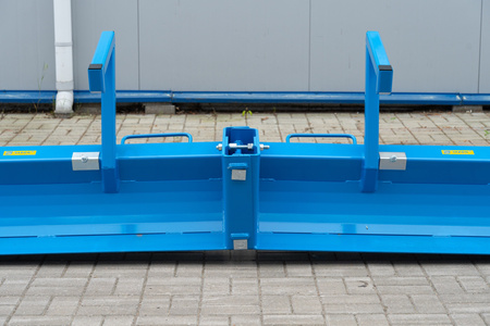 Listwa mechaniczna profilująca do podłoża 6m Jazon LM6M